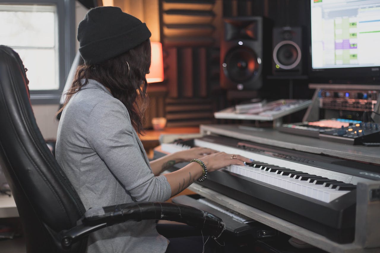 The Producer's Guide to First Reflection Points (Mirror Test Included ...